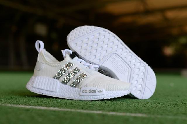 KID NMD R1 shoes-009